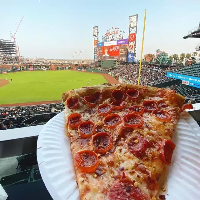 Pizza en el parque Oracle